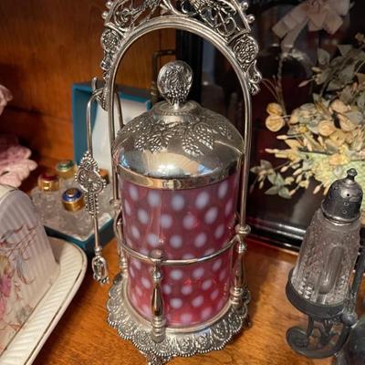 Fenton pickle jar 