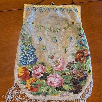 Antique purse 