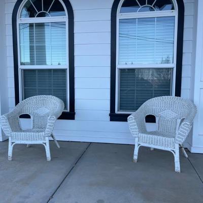 Wicker chairs 