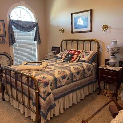 Guest room  brass bed 