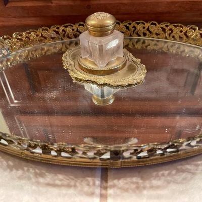 Perfume tray 