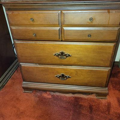 Short stack dresser 
