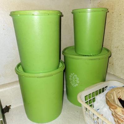 Vintage tupperware 