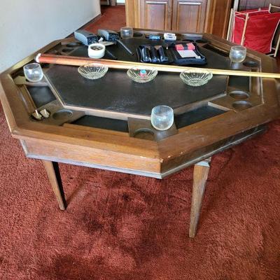 Snooker/poker/table top game table