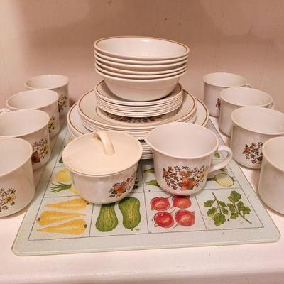 Vintage corelle