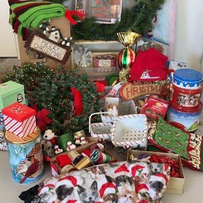 4 Ft Lighted Christmas Tree With Large Christmas Variety