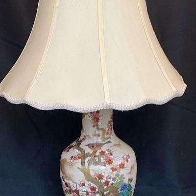 Oriental Style Porcelain Lamp