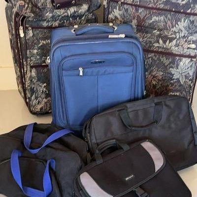 Pierre Cardin Luggage Set With Extras, Samsonite Blue carry on with wheels