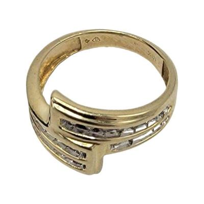 Lot 99
10k Diamond Ring Sz 7 Weight 3.39 includes stones Hallmark:  Estimated Melt Value: $ 119.67 as of (12/26/2024) Buyer is...