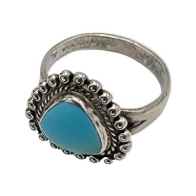 Round Triangle Sterling Turqiouse Ring Hallmarked Sz 8 Weight: 4.44   Estimated Melt Value: $ 3.69  as of (01/07/2025) Buyer is...