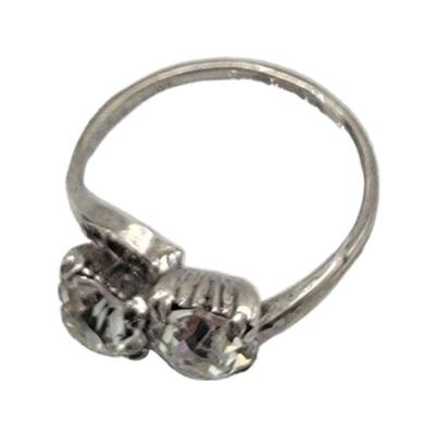 Lot 50 Additional Stone Accents
2 Stones
Hallmark Sterling / Symbol
Sz 7 
Weight: 2.41
Estimated Melt Value: $ 2.00  as of (01/07/2025)...