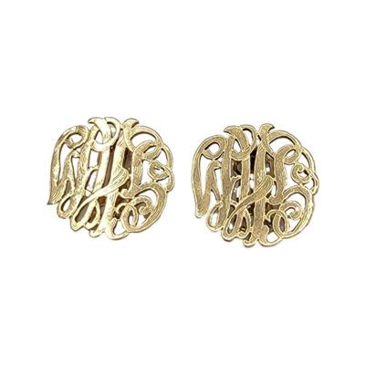 Lot 171
14k Clip Earrings L: 2.5 cm W: 2.5 cm Weight 8.65 grams Estimated Melt Value: $430.82 as of (1/2/25) Buyer is responsible to pay...