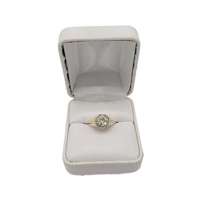 Lot 139
 14k Engagement Ring Sz 9 Grams 1.7 Appraised Value $2800.00 Buyer is responsible to pay for Shipping (See Shipping Details)