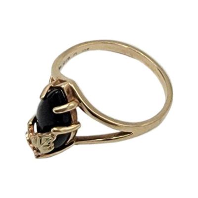 10k Black Hills Gold Onyx Multi Color Leaf Setting Womens Ring
Sz 6
Hallmark: CCO / 10k
Weight: 2.13
Estimated Melt Value: $75.17  as of...