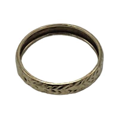 Lot 226 10k Engraved Ring Sz 8 Weight 0.85 grams Hallmark Ma Estimated Melt Value: $30.06 as of (1/5/25) Buyer is responsible to pay for...