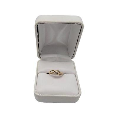 Lot 220 10k Diamond Ring Sz 3 Weight 1.31 grams (includes stone) Estimated Melt Value: $46.32 as of (1/5/25) (includes stone) Buyer is...