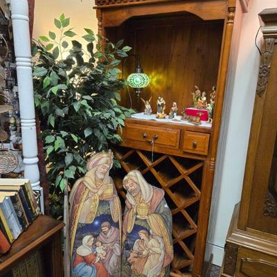 Tri-fold nativity, Indonesian teak wine rack