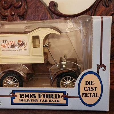 ERTL Jewel Tea DELIVERY CAR BANK DIE-CAST METAL 1/25