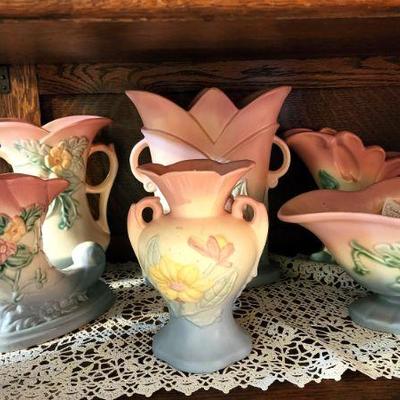 VINTAGE Hull Art Vase USA Magnolia Pottery Excellent Condition