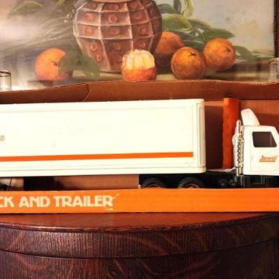 ERTL JEWEL Truck And Trailer 1/24