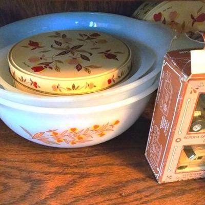 Hall China Jewel tea autumn leaf collection 100's of pieces (some not shown, still in totes).