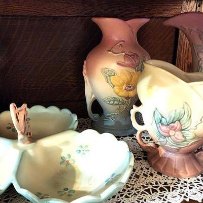 VINTAGE Hull Art Vase USA Magnolia Pottery Excellent Condition