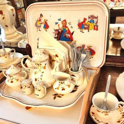 Hall China Jewel tea autumn leaf collection 100's of pieces (some not shown, still in totes).