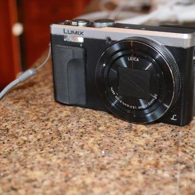 Lumix camera
