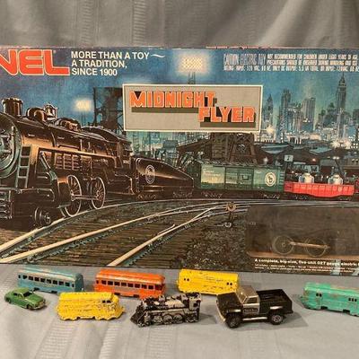 Lionel Midnight flyer train