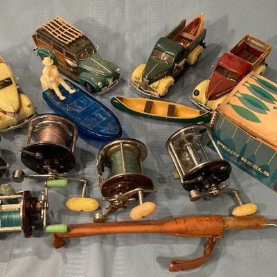 Fishing reels