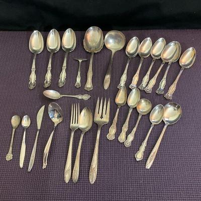 Mixed pieces-flatware and serving