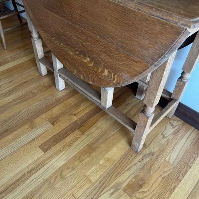 Folding side table