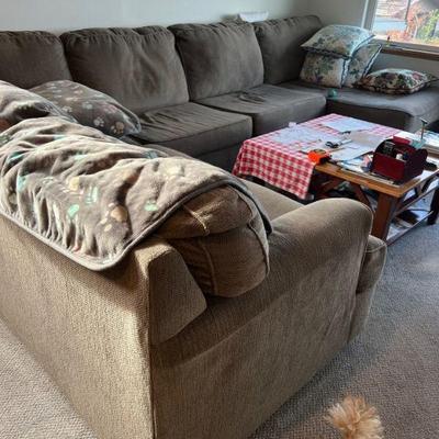 Sale Photo Thumbnail #26: Sectional