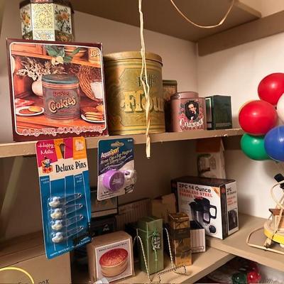 Estate sale photo