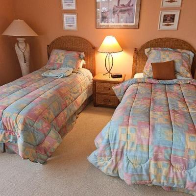 Twin Bed Set