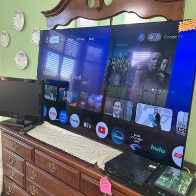 OLED sony 65"- 1 year old!
