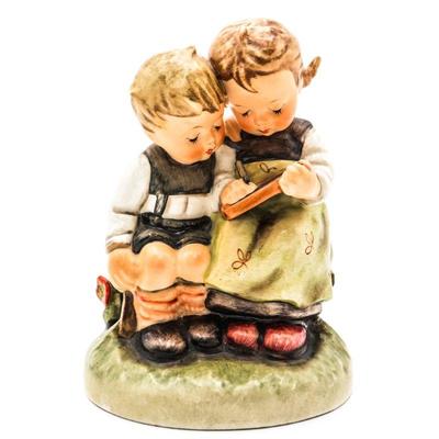 Goebel Hummel Smart Little Sister Figurine