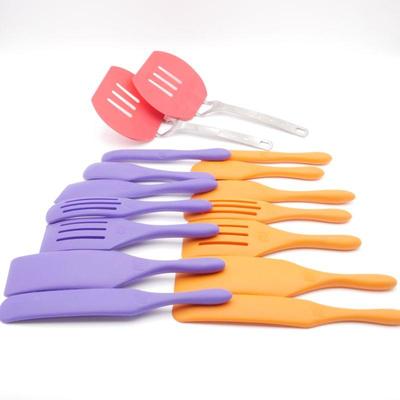 16 Pc Colorful Kitchen Tool Set