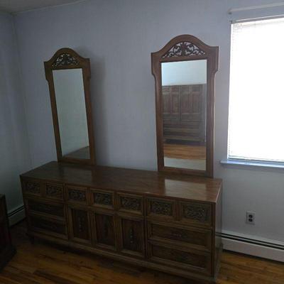 MCM BEDROOM SET