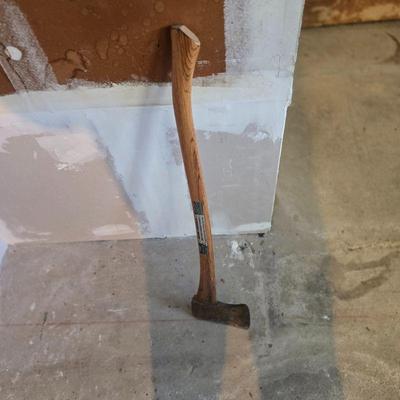 Craftsman axe