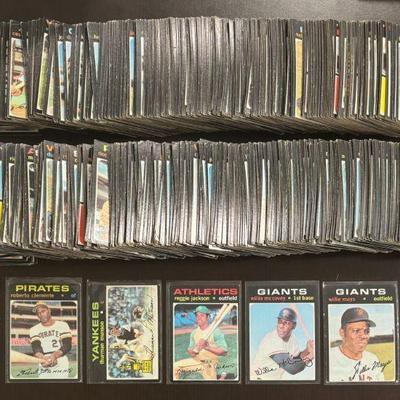 1971 Topps Baseball Near Complete Set (705/752) Clemente, Nolan Ryan, Mays Aaron