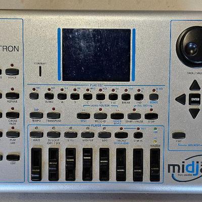 Ketron - MidJay Plus Midi & Audio Player Arranger. 