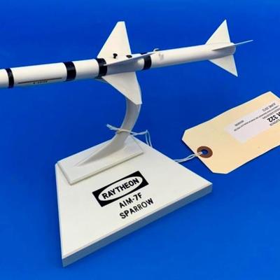 Model: Raytheon AIM-F Missile - Precise