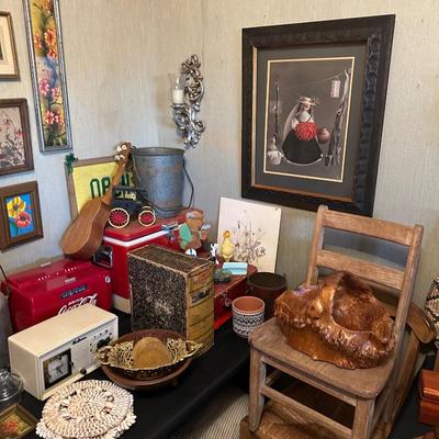 Estate sale photo