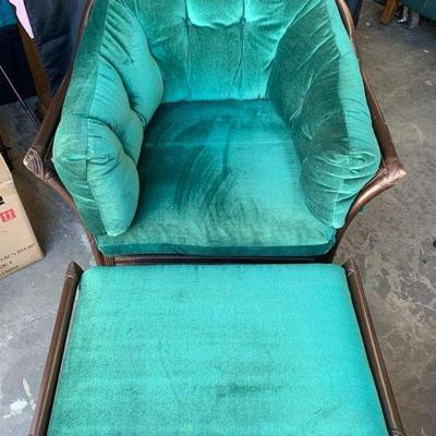 Ct175 green upholstered chair