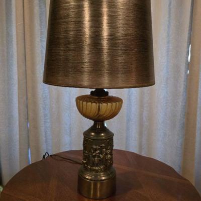 Neoclassical Lamp