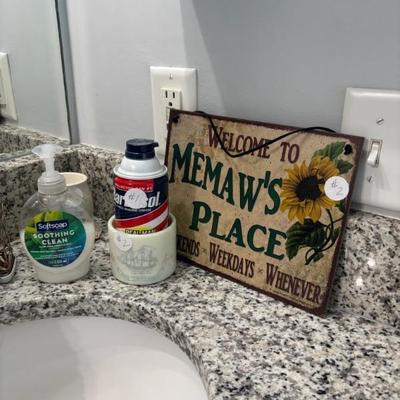 Estate sale photo