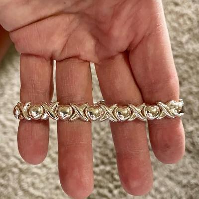 Pretty Sterling silver bracelet 