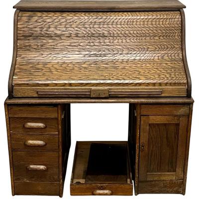Antique Quarter Sawn Roll Top Desk (as Is) With Key