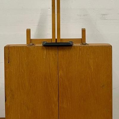 Vintage Windsor And Newton Wooden Artist Easel With A Wooden Folding Artist Box
